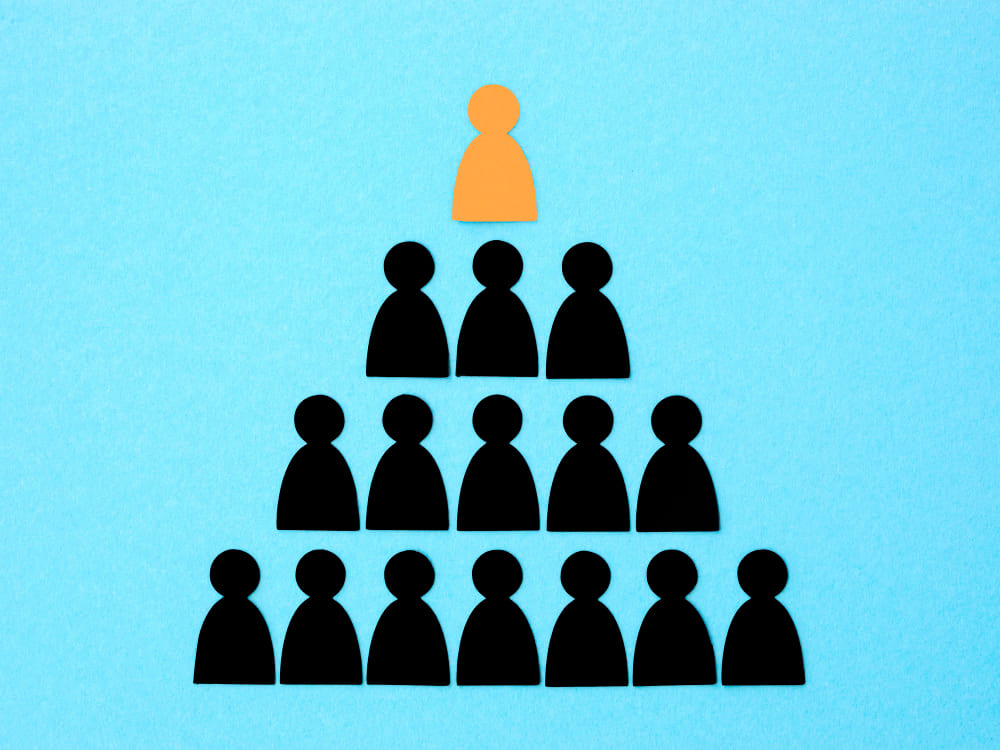 Afiliado digital - Marketing de afiliados é pirâmide?