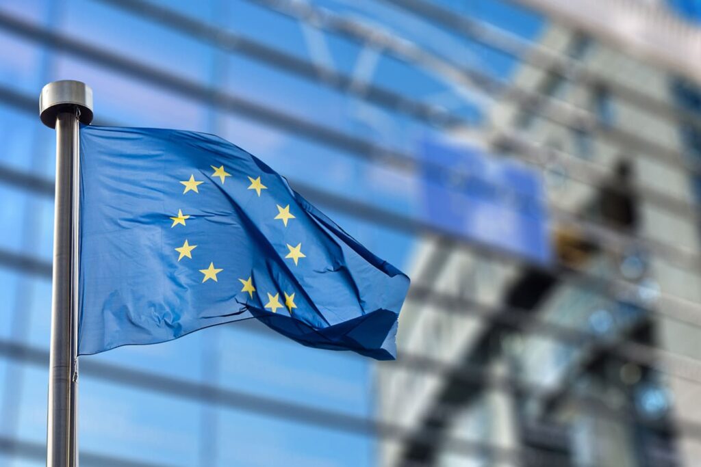 UE pede rotulagem de conteúdo gerado por IA